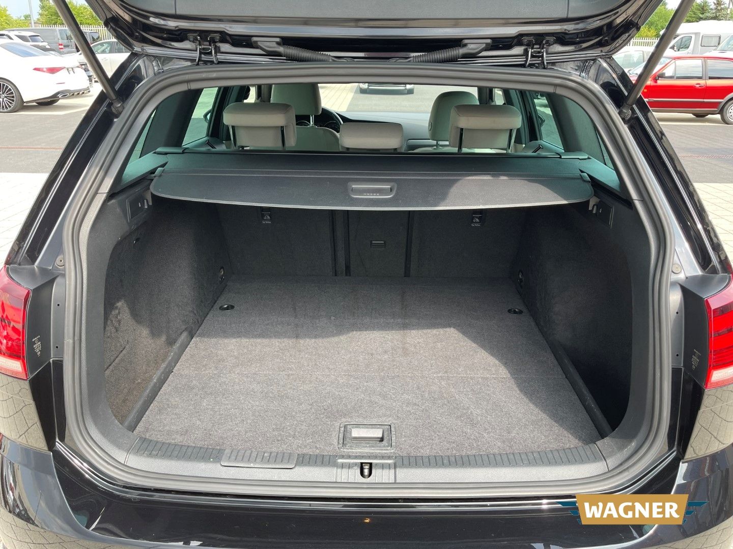 Fahrzeugabbildung Volkswagen Golf VII Variant Comfortline BMT 1.4 TSI
