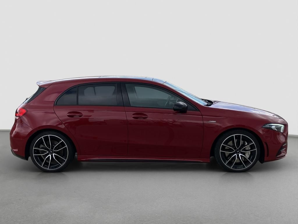 Fahrzeugabbildung Mercedes-Benz AMG A 35 4M Pano-Dach*Apple CarPlay*LED