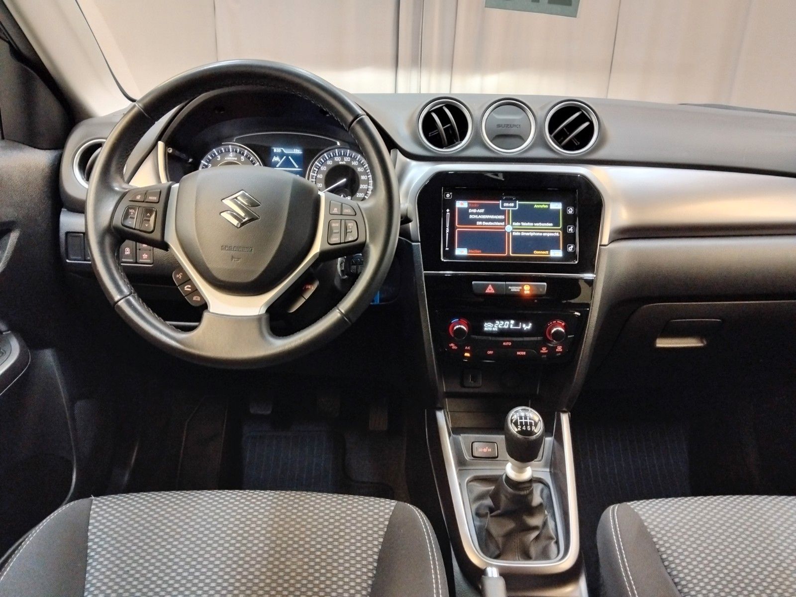 Suzuki Vitara (06/2026, Benzin)