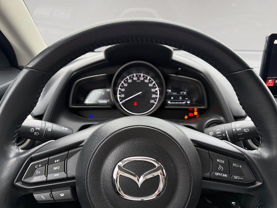 Fahrzeugabbildung Mazda 2 1.5i 75PS EXCLUSIVE