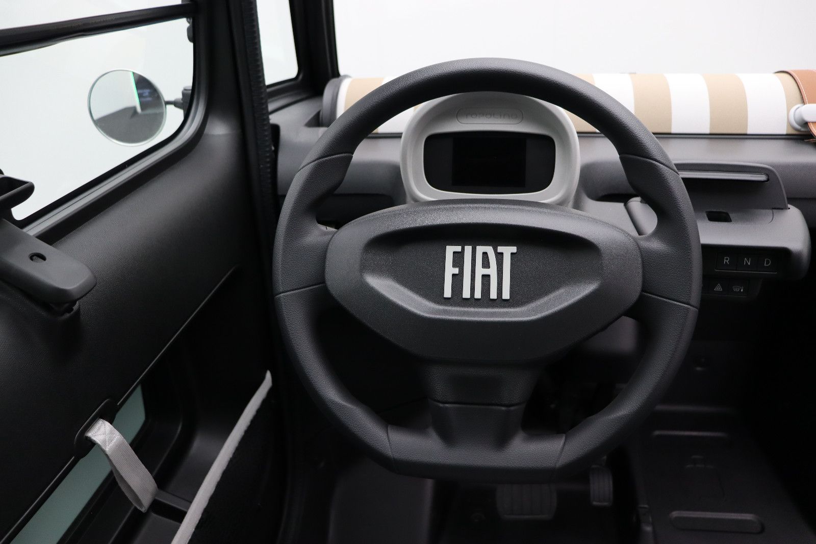 Fahrzeugabbildung Fiat Topolino *FAHREN AB 15* 7 kWh