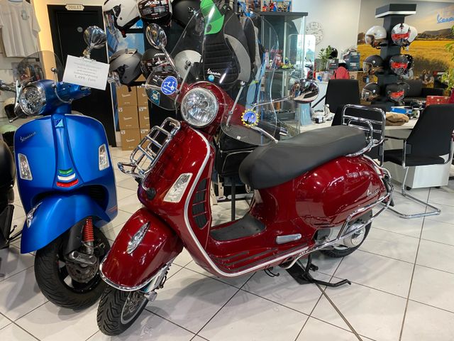 Vespa GTS 300 touring