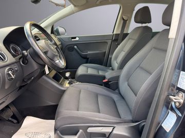 Volkswagen Golf - 9