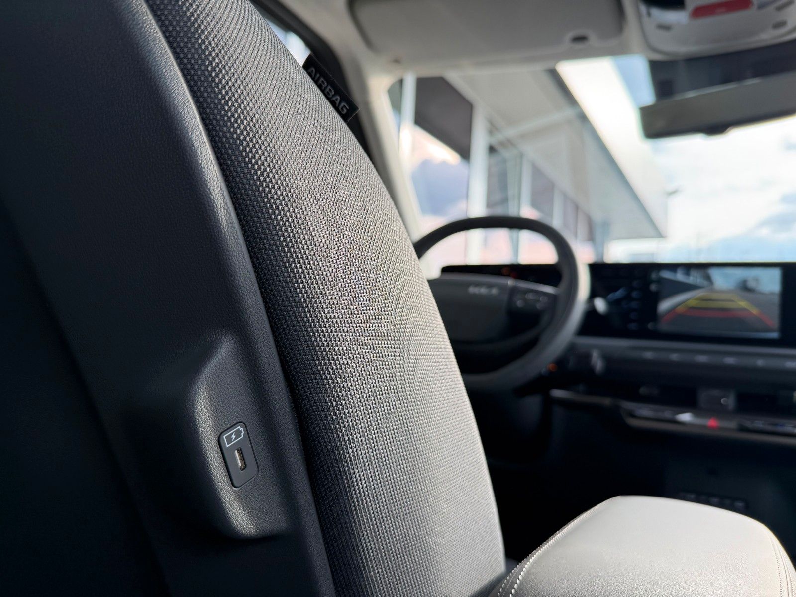 Fahrzeugabbildung Kia EV2 42,2 kWh Air 5S AIR WIN WP NAV HDA2
