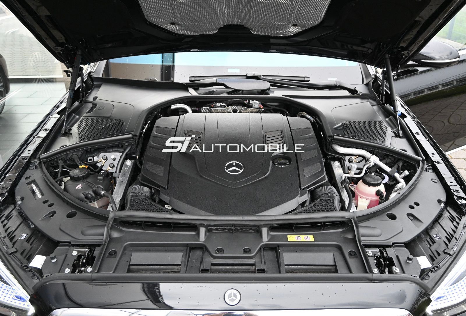 Fahrzeugabbildung Mercedes-Benz S 580 4MAT. Lang °UVP 182.749€°FOND-TV°STANDHEIZ