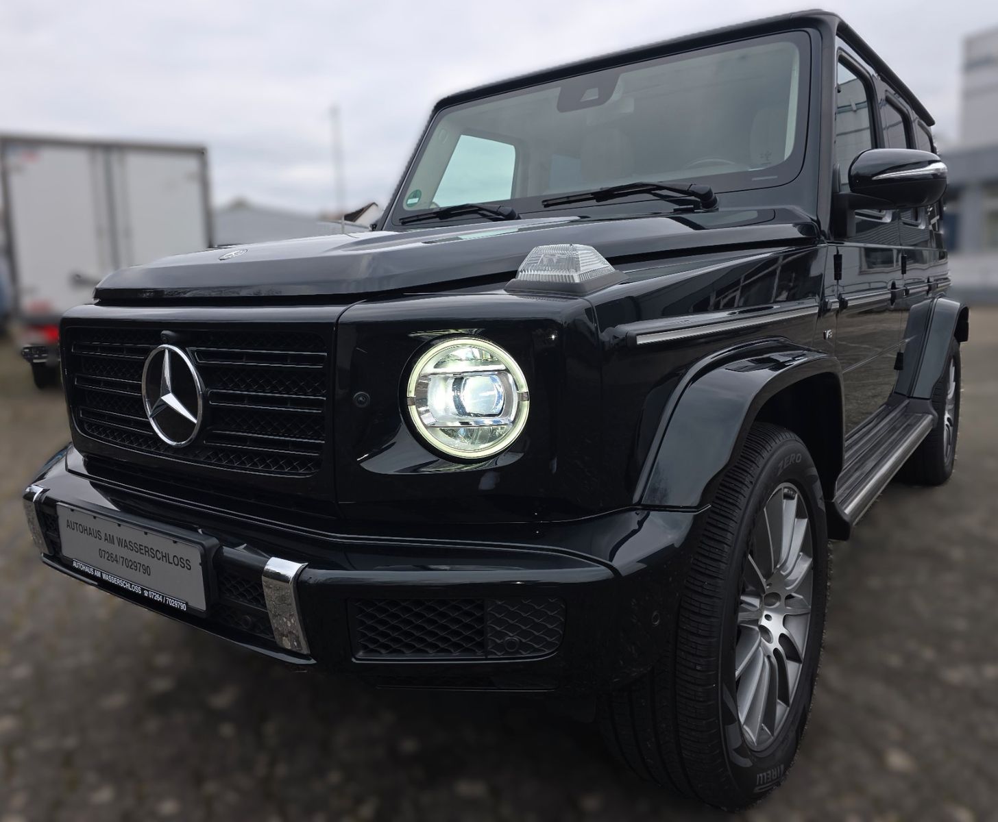 MERCEDES-BENZ G 500*DESIGNO*BURME*LED*360*DIST*AMG*1HAND