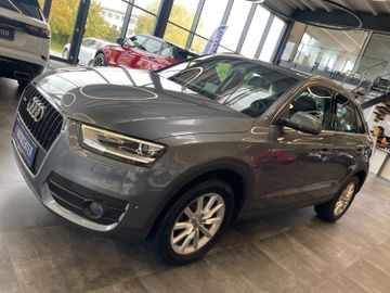 Audi Q3 2.0 TFSI Quattro Aut.*NAVI*BIXENON*ALCANTARA*