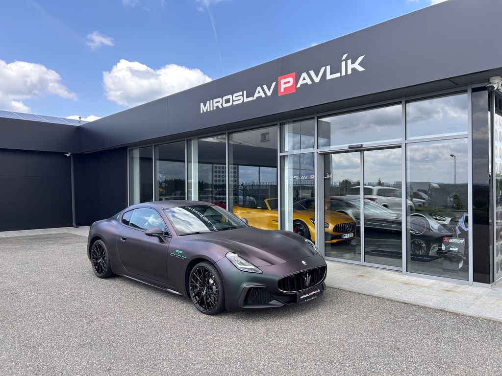 Image of Maserati Granturismo