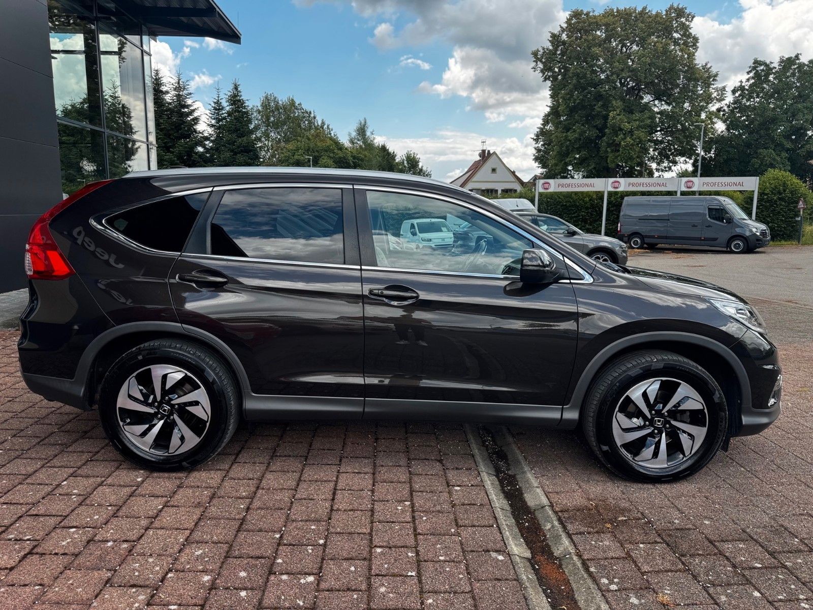 Fahrzeugabbildung Honda CR-V Executive 4WD Diesel Navi Panorama Memory