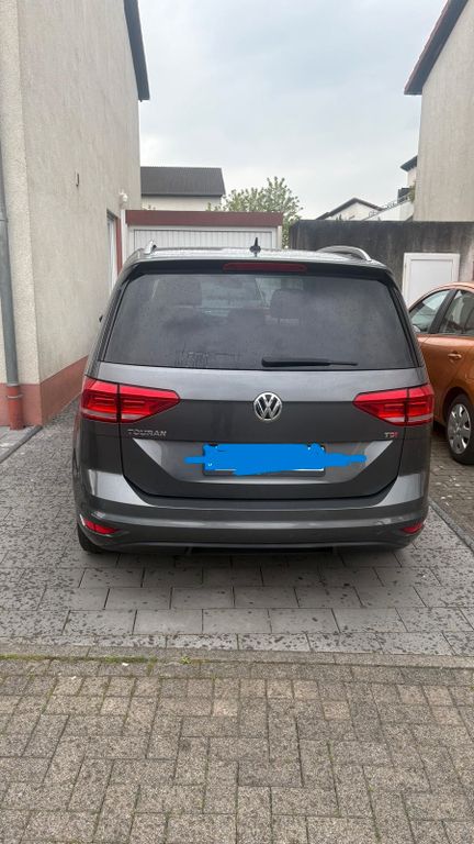 Image of Volkswagen Touran