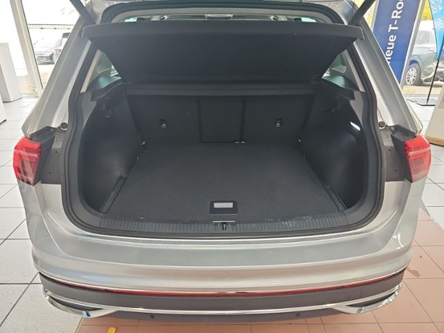 Fahrzeugabbildung Volkswagen Tiguan 2.0 TDI 4M DSG Elegance AHK LED-MATRIX NA