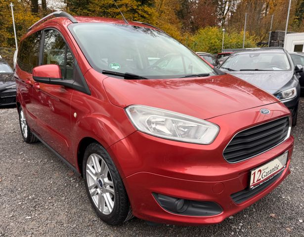 Ford Tourneo Courier 1.5 TDCI Titanium Klimaaut,Shz