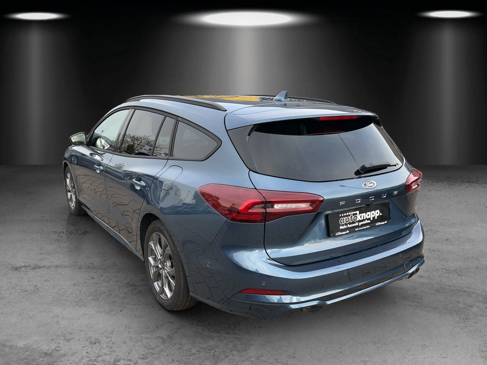 Fahrzeugabbildung Ford Ford Focus Turnier ST-Line X B&O PDC Heck. Elek.