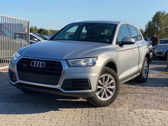 Audi Q5 quattro basis