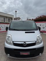 Opel Vivaro 29 2.0 CDTI PC-TN Combi 9 posti Fap - gebrauchte Opel Vivaro aus dem Jahr 2012
