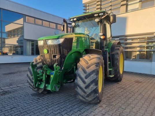 John Deere 7230R E23 mit 9.0 ltr Motor