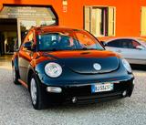 Volkswagen New Beetle 1.6 - Volkswagen New Beetle aus 2000