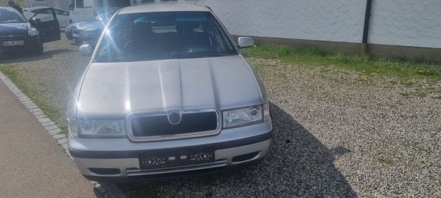 Skoda Octavia,Auomatik, Klima,1Hd,Rentner,Tüv 9.26