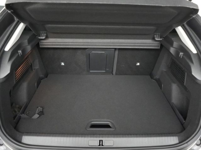 C4 SHINE BLUEHDI AT+LED LICHT+NAVI+360 GRAD KAME