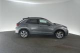 Volkswagen T-Roc 1.5 TSI DSG R-Line Matrix ACC Navi AHK - Volkswagen T-Roc mit Benzin-Antrieb: Allwetterreifen