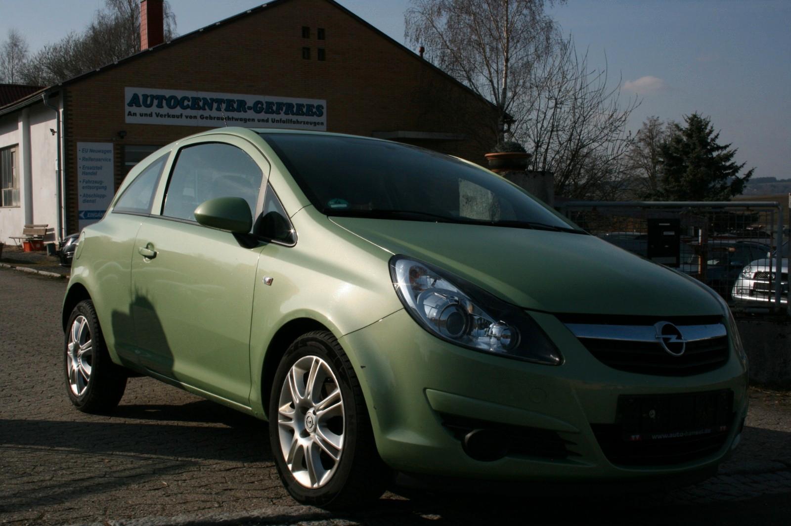 Opel Corsa D "Edition" "TÜV Neu"