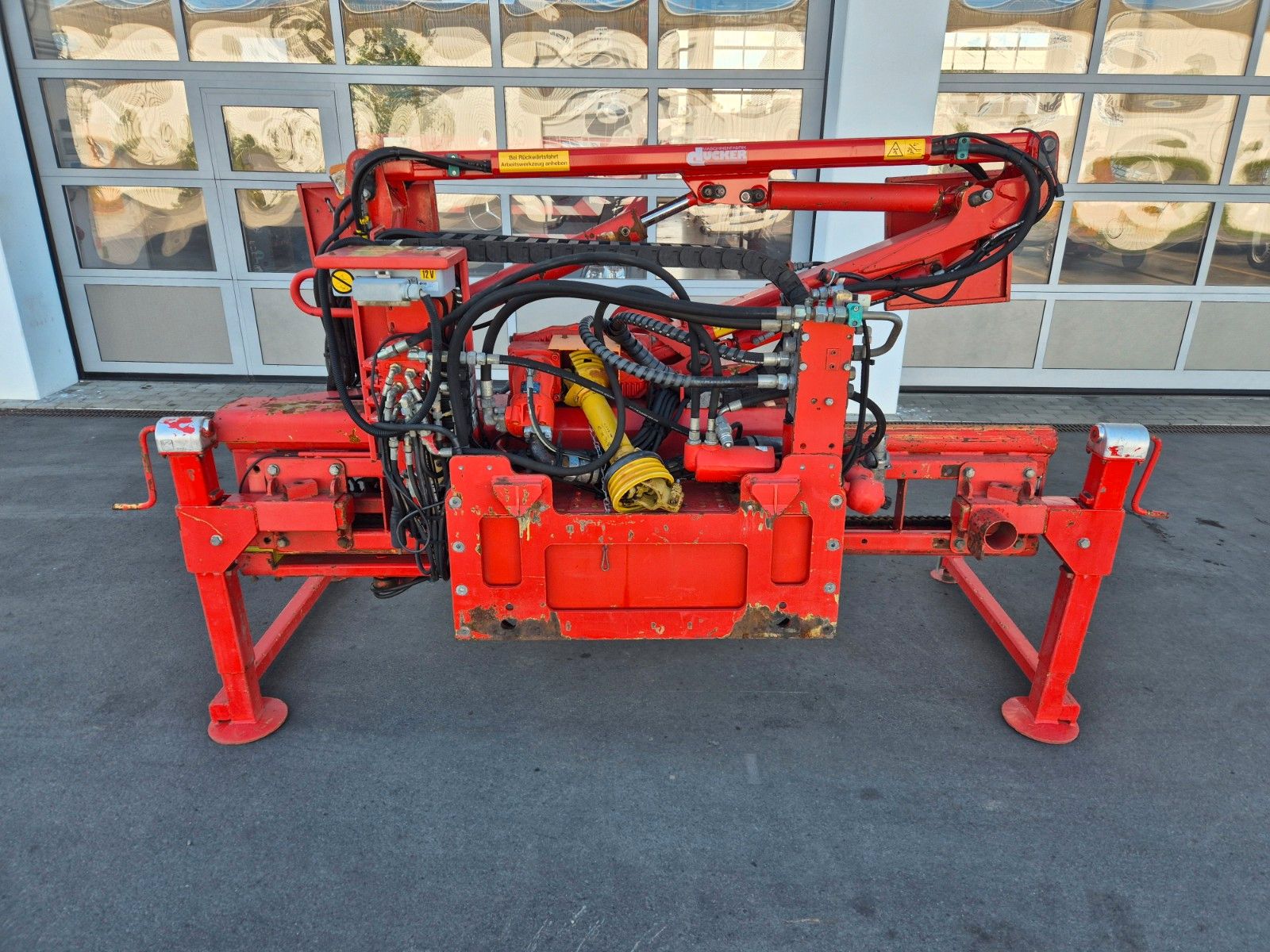 Fahrzeugabbildung Andere Dücker UNA 500 D Ausleger / Unimog / 2004