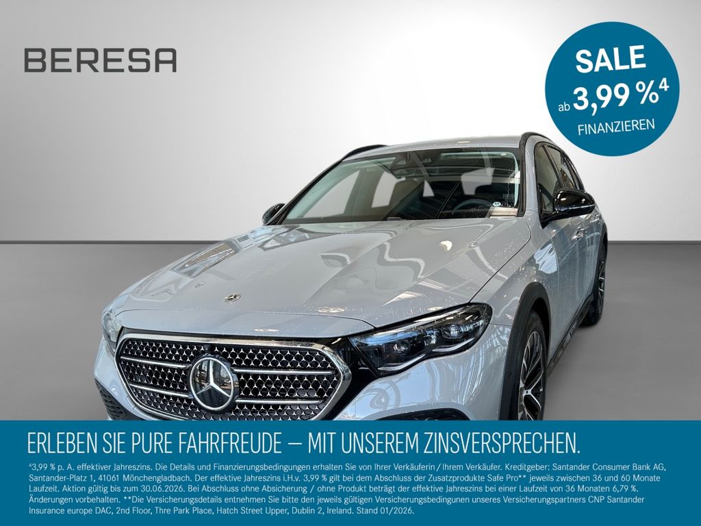 Image of Mercedes-Benz E 300