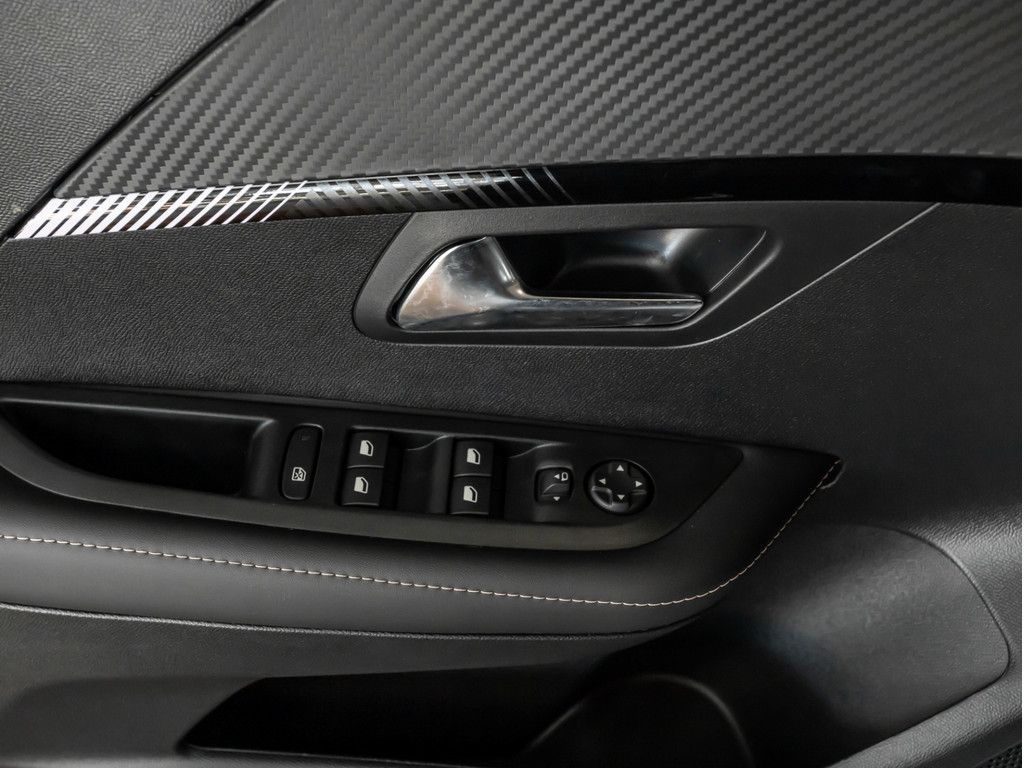 Peugeot 208 - Bild 10