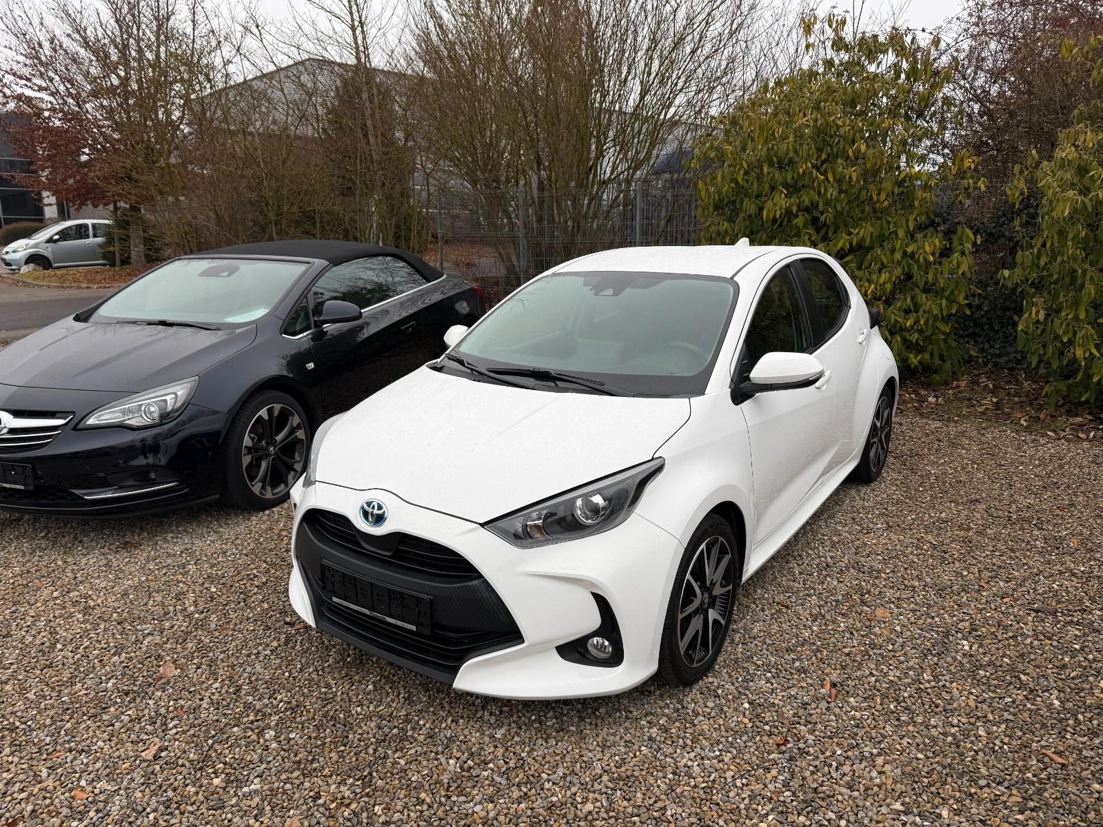 Toyota Yaris 1.5 Hybrid Design Comfort