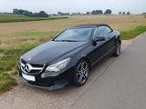 Mercedes-Benz E 200 Cabrio Automatik Sport-Paket Navi LED-ILS