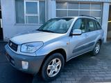 Toyota RAV 4 1.8 4x2 - - gebrauchte Toyota RAV 4 aus dem Jahr 2001