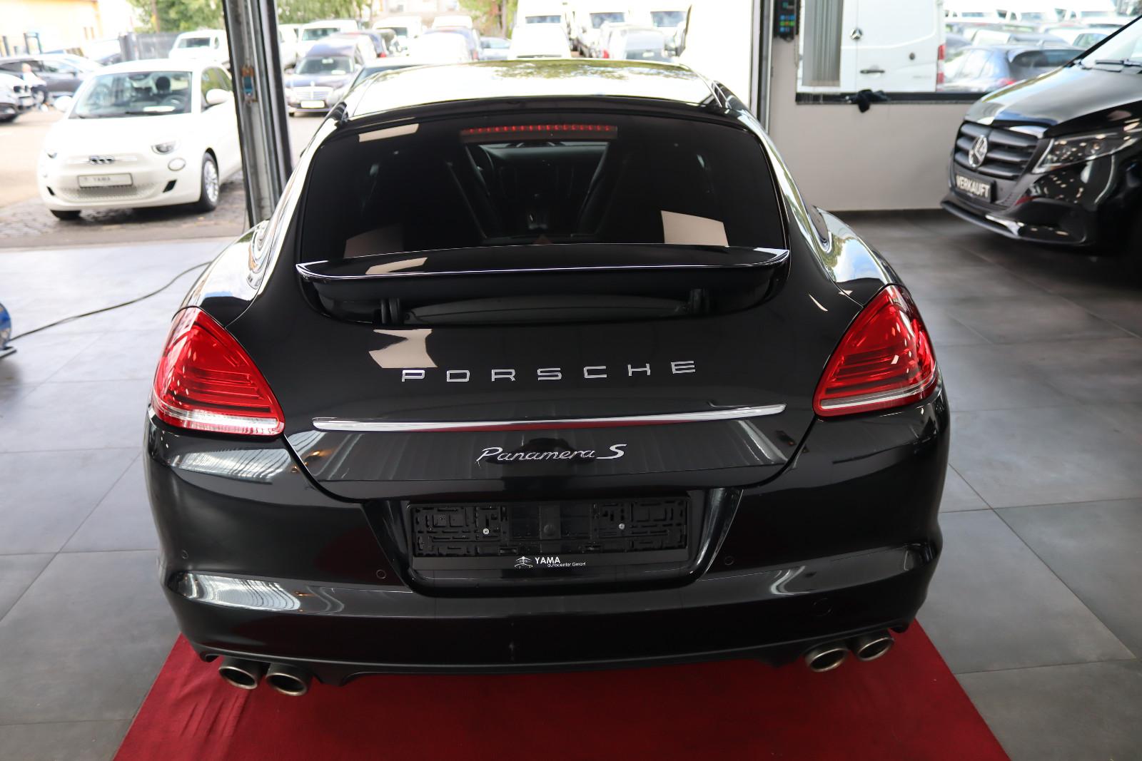 Porsche Panamera S 4.8 V8 | 400 ch | BVA | Toit ouvrant | Cuir | Suspension pneumatique | Caméra | GPS