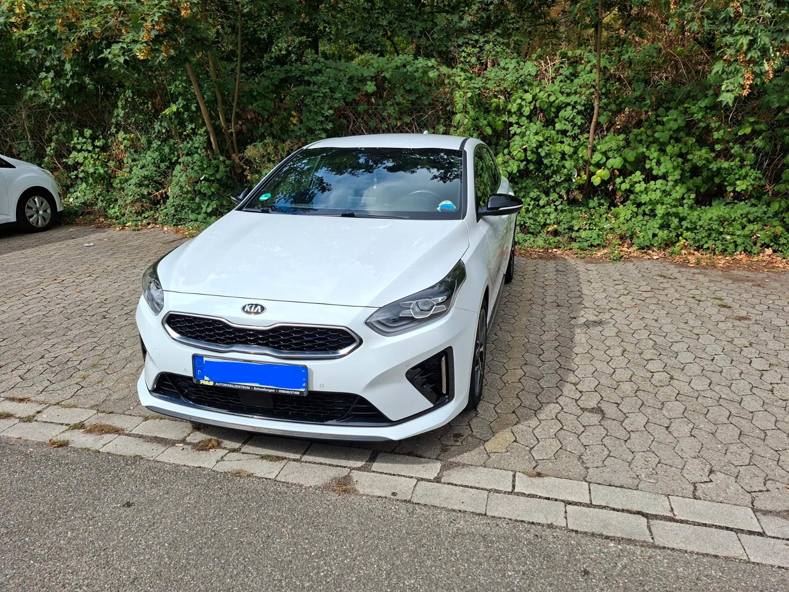 Kia pro cee'd / ProCeed