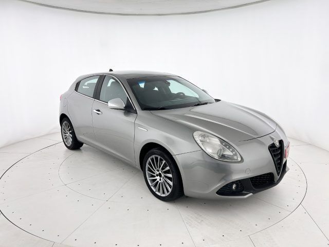 Alfa Romeo ALFA ROMEO Giulietta 2.0 JTDm-2 140 CV Distincti