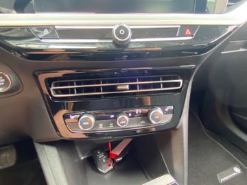 Bild 13 Opel MOKKA e EDITION ALLWETTERREIFEN SHZ