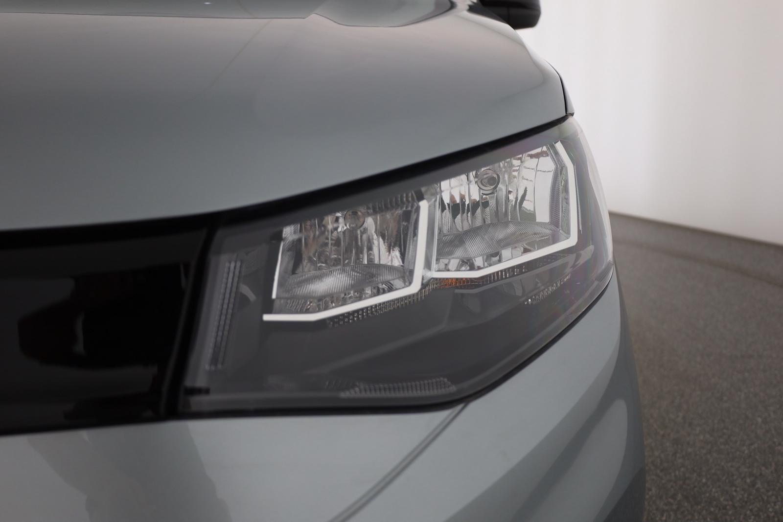 Volkswagen Caddy Maxi 1.5 TSI DSG Kamera 7-Sitzer AHK