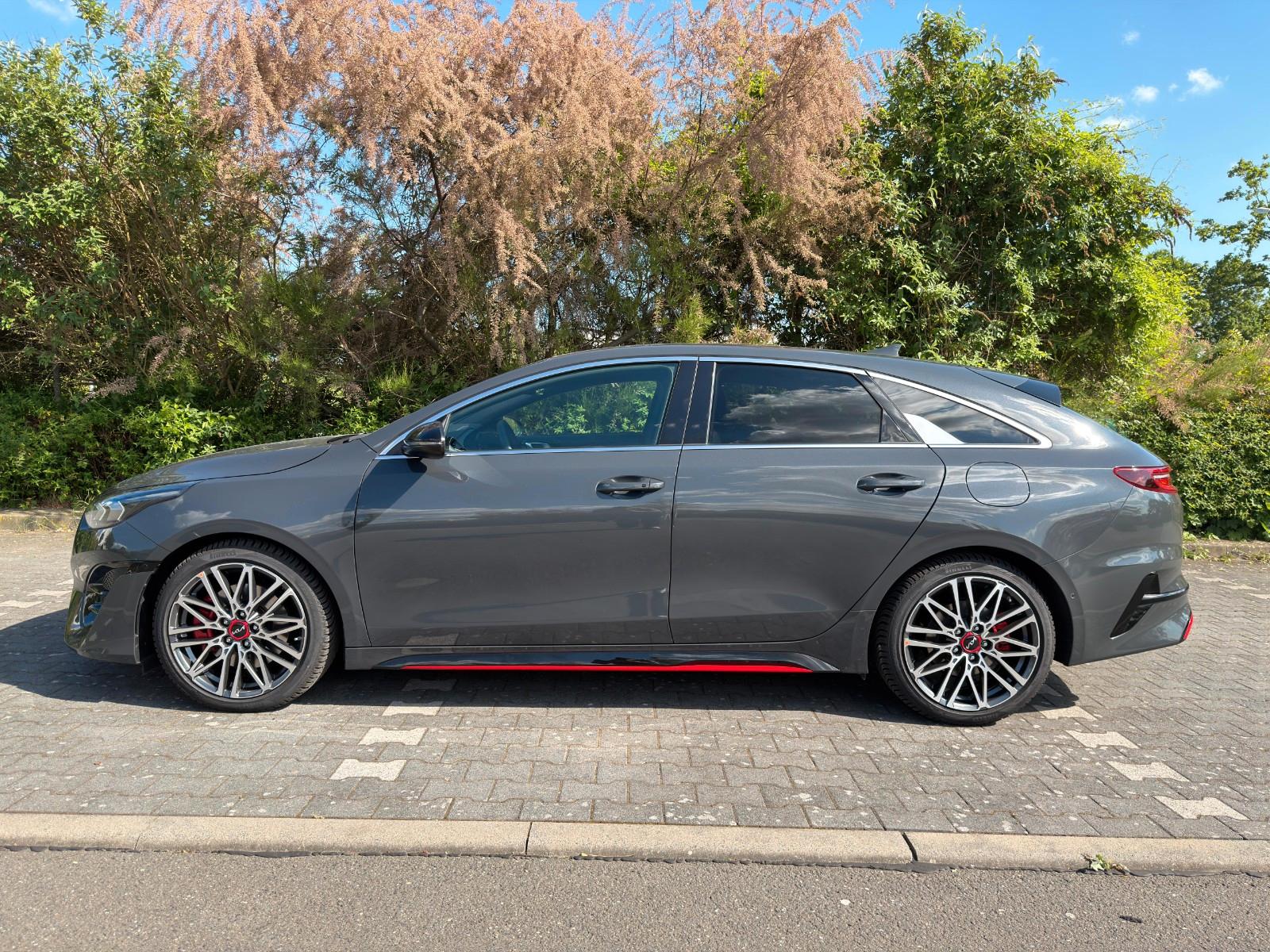 Kia pro_cee'd / ProCeed 1.6 T-GDI DCT GT 