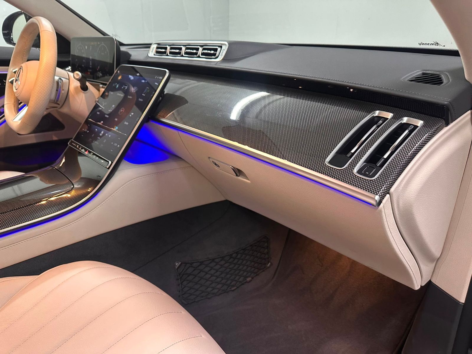 Fahrzeugabbildung Mercedes-Benz S 350 d AMG-LINE *PANO*HEADUP*3D*KEYGO*