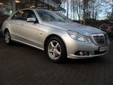 Mercedes-Benz E 200 E Limousine E 200 CGI BlueEfficiency - gebrauchte Mercedes-Benz E-Klasse aus dem Jahr 2009