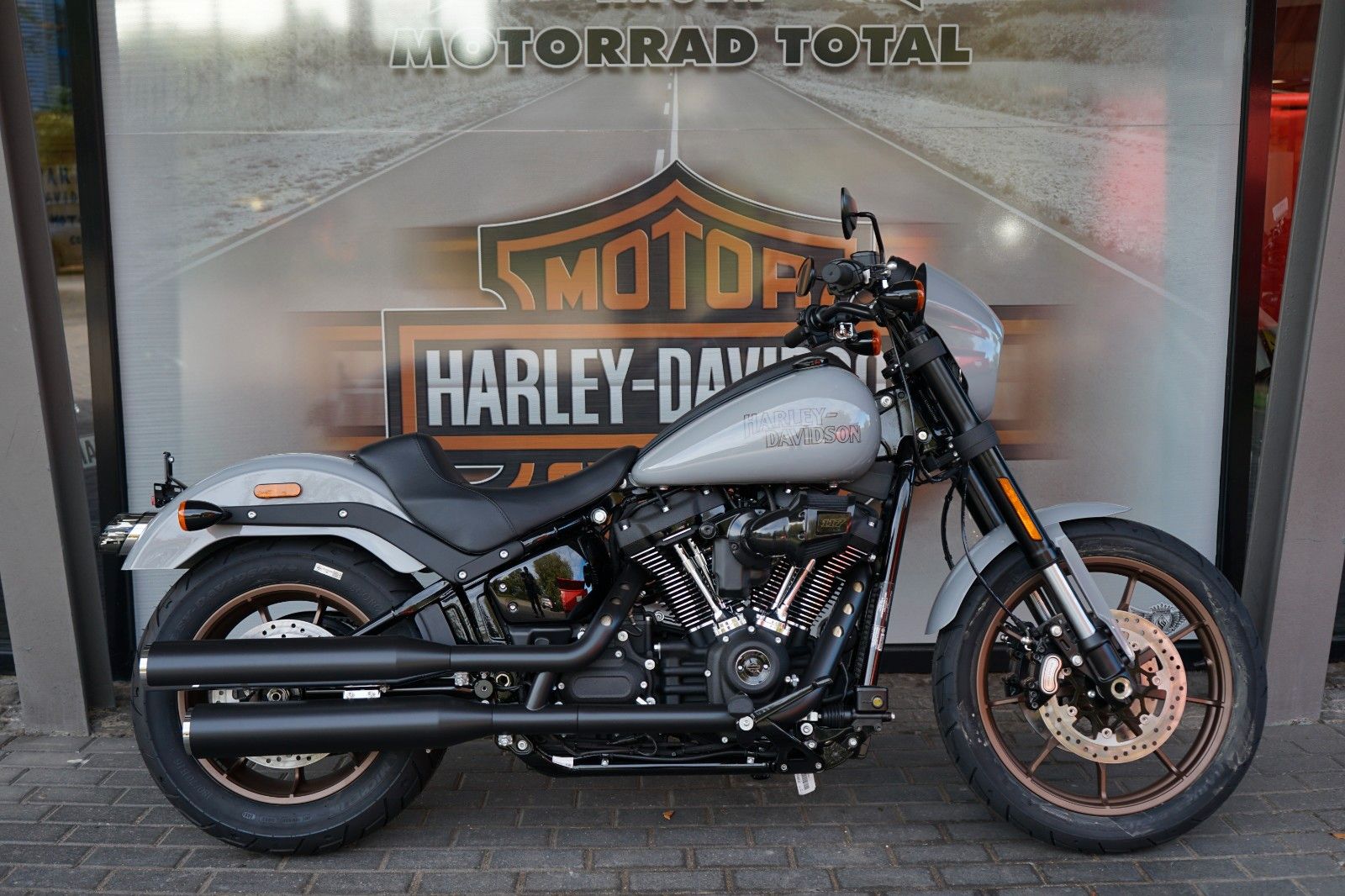 Fahrzeugabbildung Harley-Davidson Softail Low Rider S FXLRS Neu Sofort Verfügbar