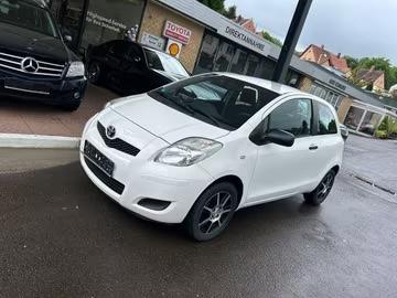 Toyota Yaris 1,0-l-VVT-i Cool