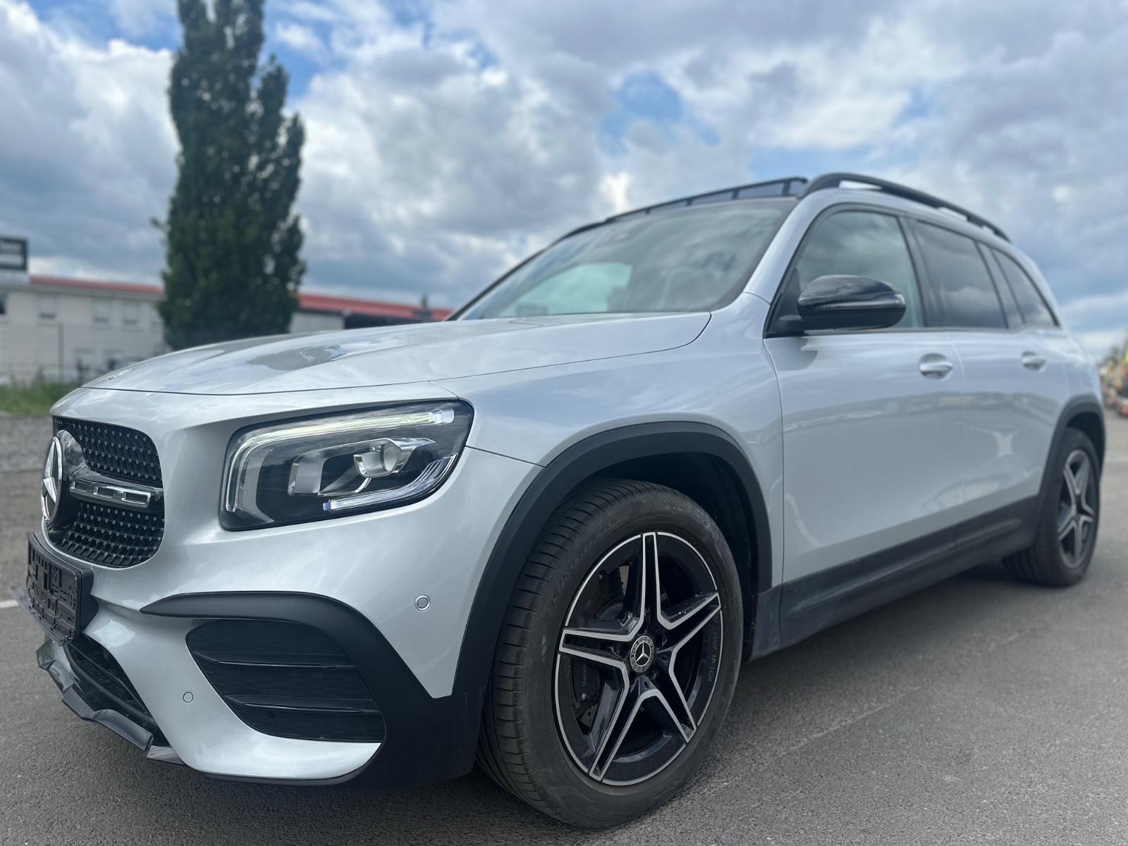 Mercedes-Benz GLB 250 4Matic AMG/PANO/LED/KAMERA