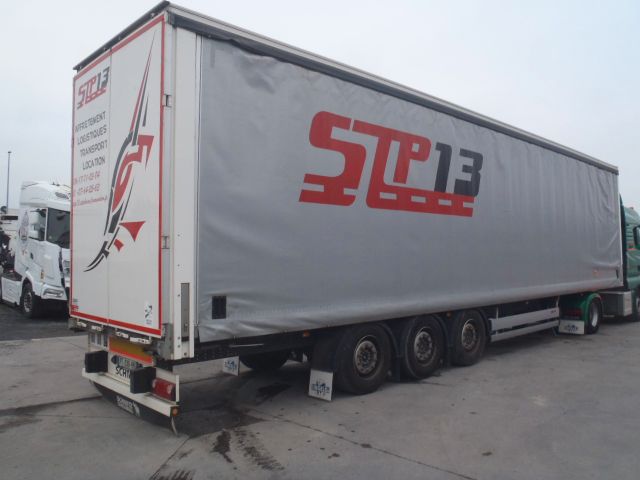 Schmitz Cargobull SPEEDCURTAIN GETRANKE