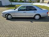Mercedes-Benz E 320 Elegance - Mercedes-Benz E 320 aus 1997