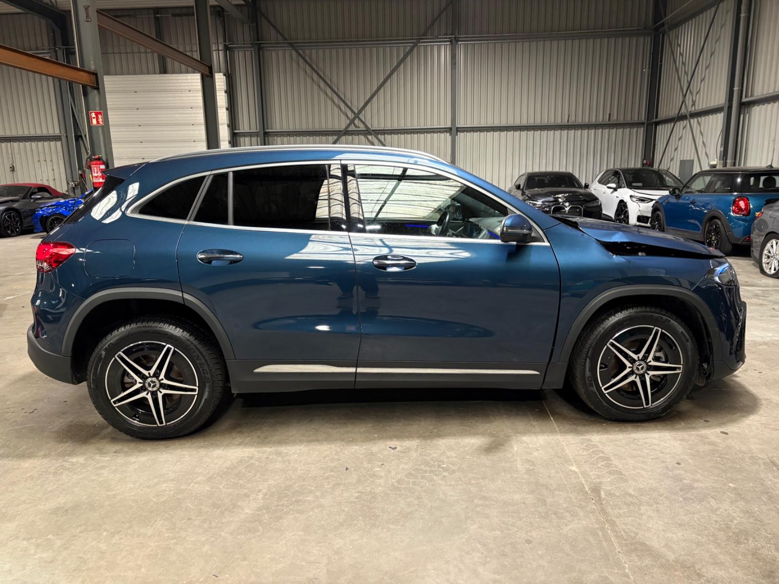 Mercedes-Benz EQA 250+ AMG PAKET  70KWH