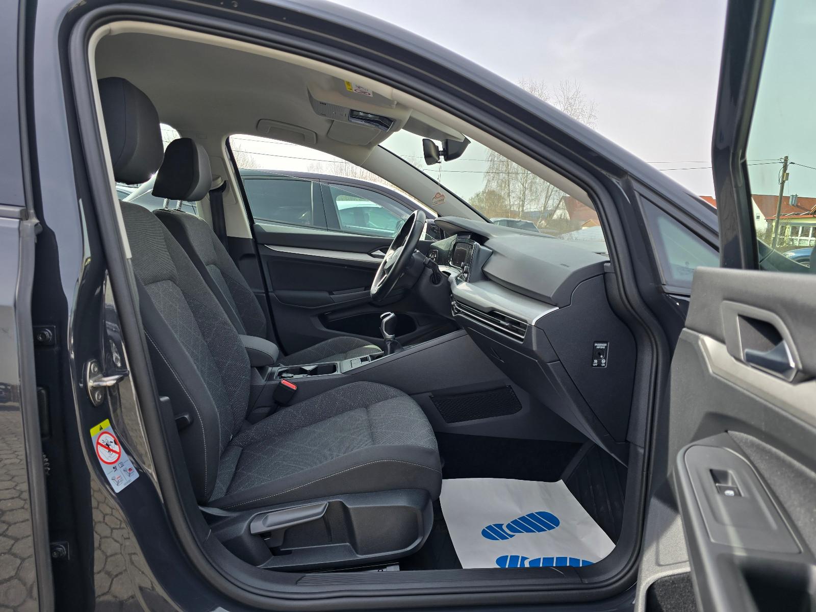 Volkswagen Golf VIII Lim. Life / TÜV NEU, миниатюра 14