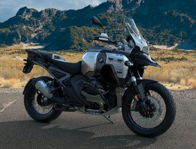 BMW R 1300 GS Adventure Triple Black Headlight Pro