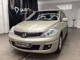 Nissan Tiida Tekna - gebrauchte Nissan Tiida aus dem Jahr 2011