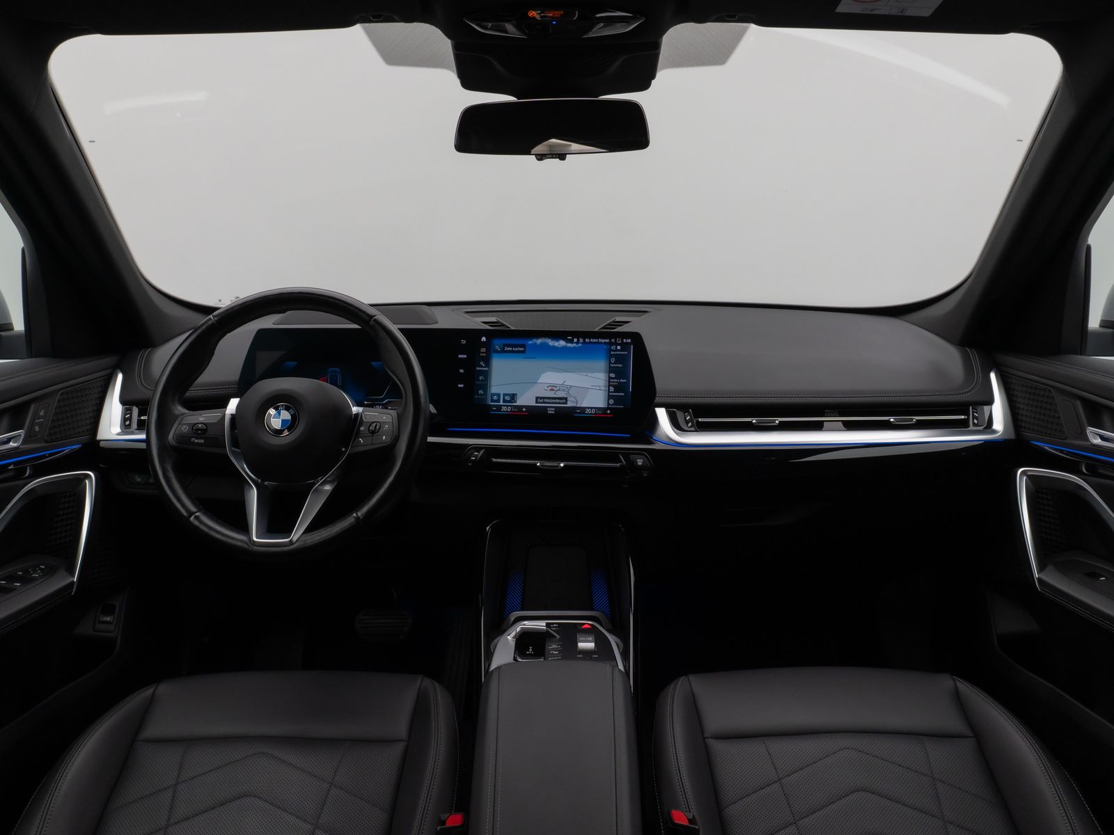 Fahrzeugabbildung BMW X1 xD20d xLine 360° HUD DAB Leder Ad.LED Komfort