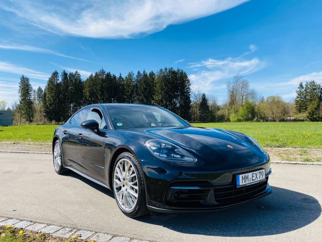 Porsche Panamera 4S / Sport Chrono / BOSE / NAVI